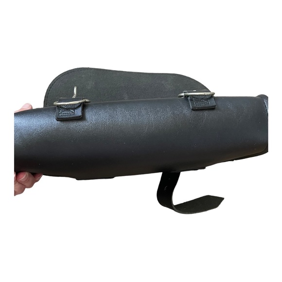 WILLIE AND MAX Tool Pouch Bag Motorcycle Accessory Storage - Picture 6 of 14